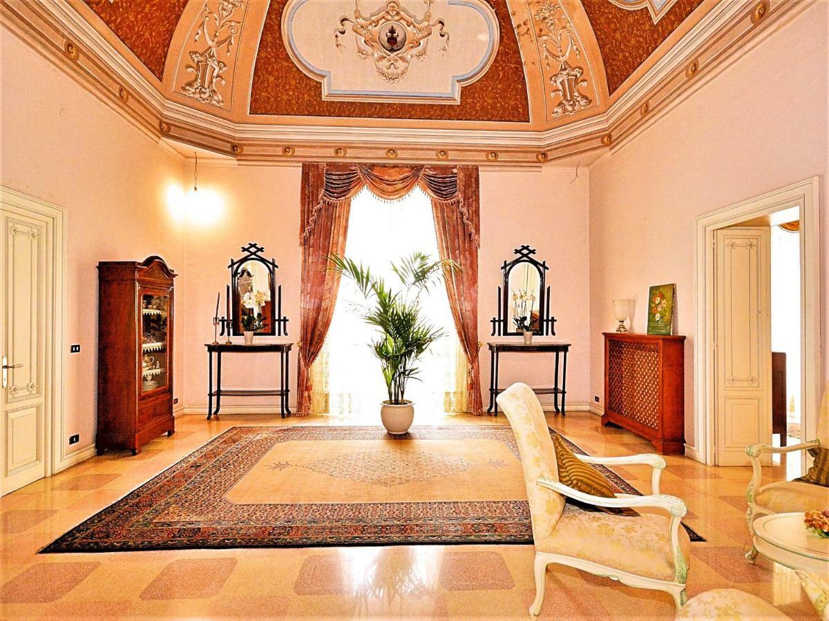 شقة أوستوني  في Palazzo Rodio المظهر الخارجي الصورة